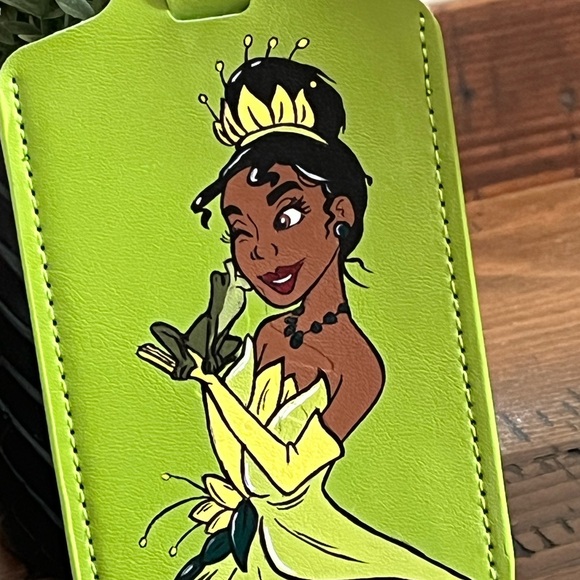 HAND PAINTED Custom Princess and Frog Luggage Tag! NWT - Picture 2 of 6